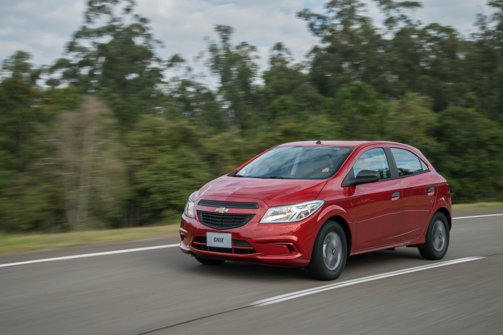 2017 CHEVROLET ONIX JOY Fabricante CHEVROLET PlanetCarsZ
